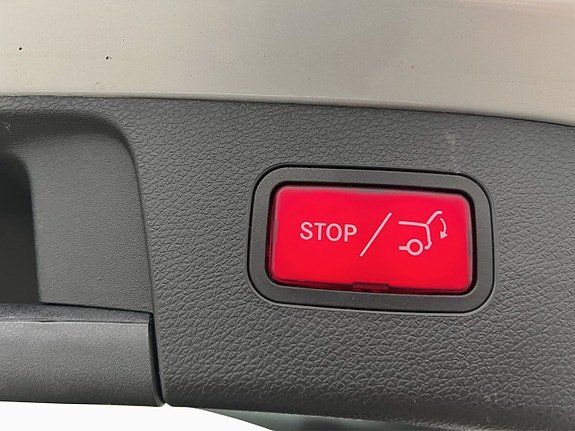 Vehicle Image 29