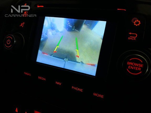 Vehicle Image 18