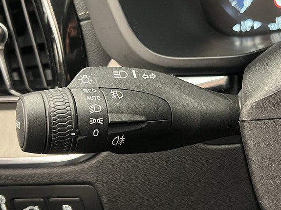 Vehicle Image 34