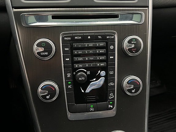 Vehicle Image 27