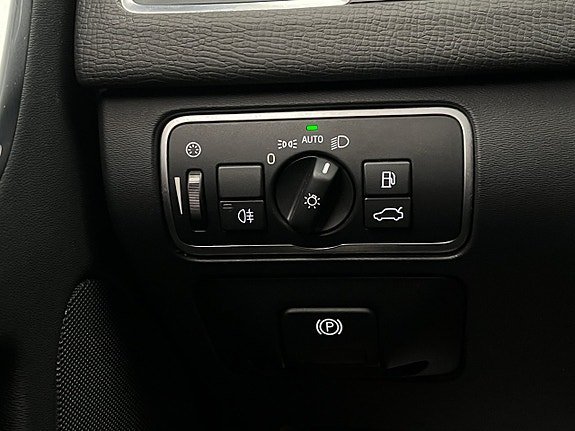 Vehicle Image 29