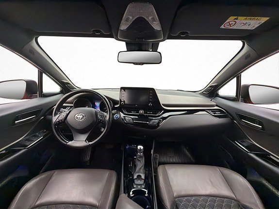 Vehicle Image 21