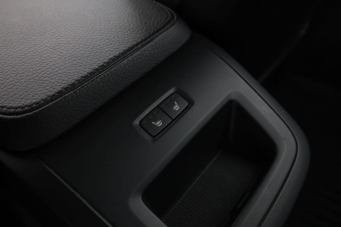 Vehicle Image 37