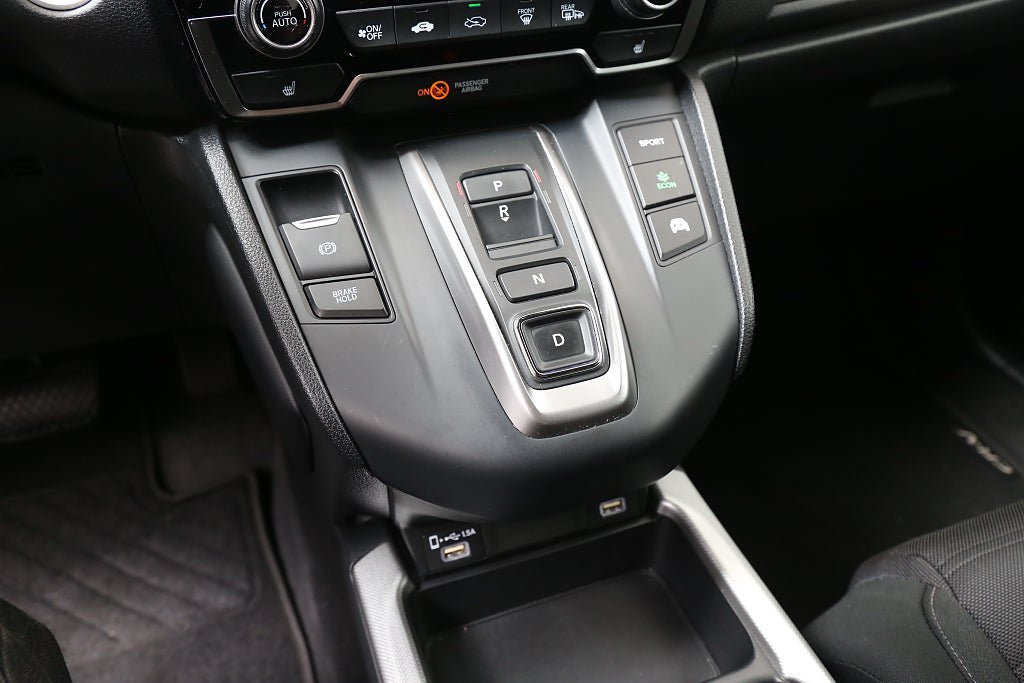 Vehicle Image 17