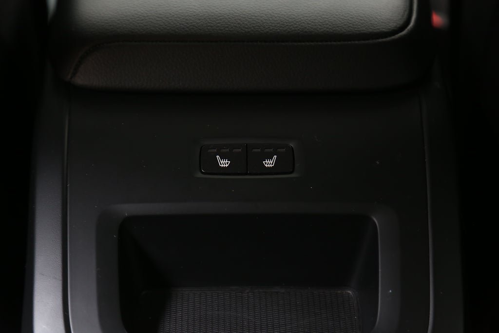 Vehicle Image 26