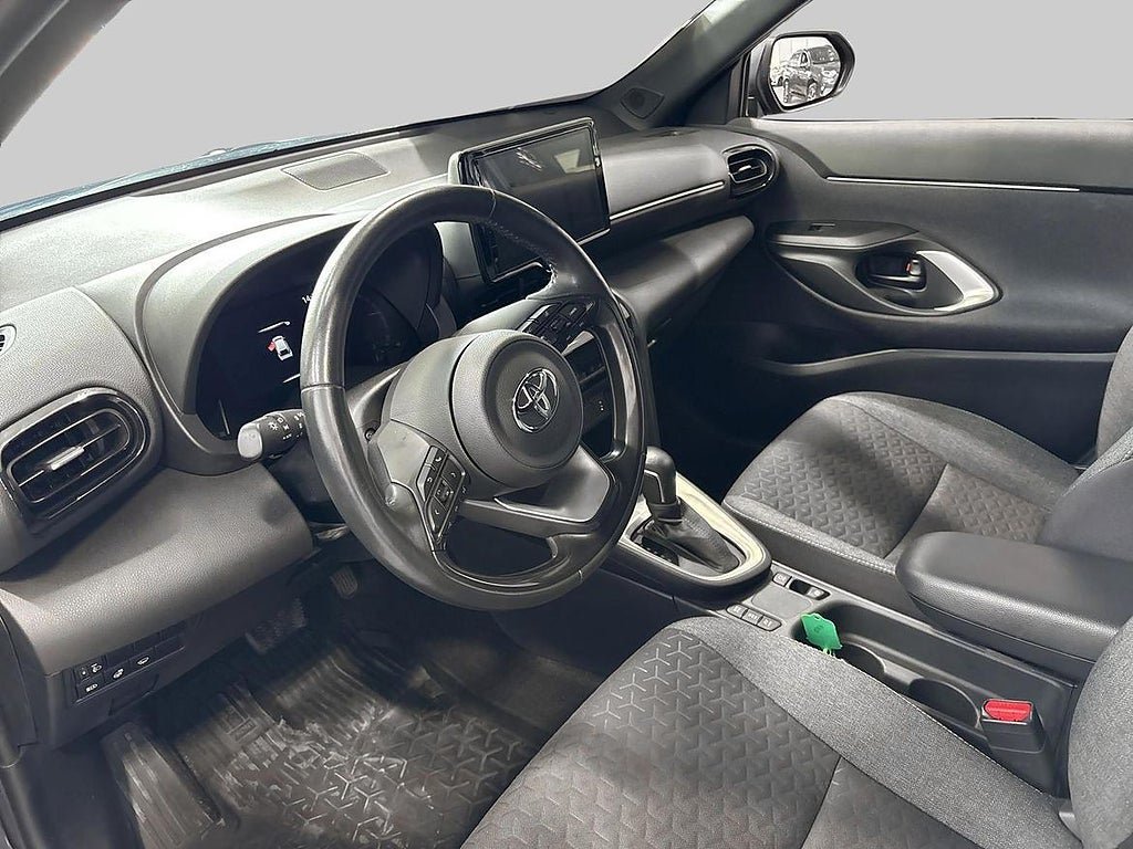 Vehicle Image 14