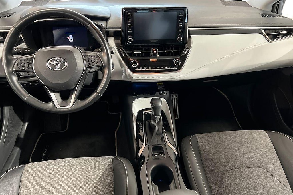 Vehicle Image 10