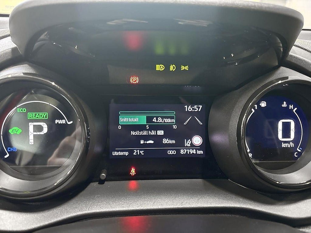 Vehicle Image 17