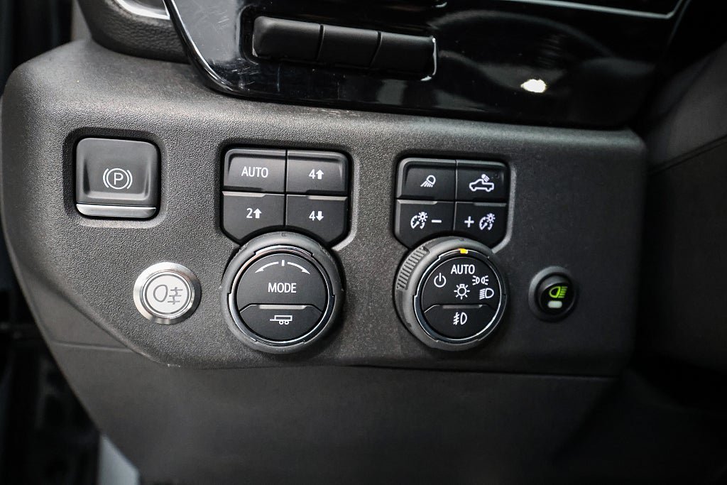 Vehicle Image 27