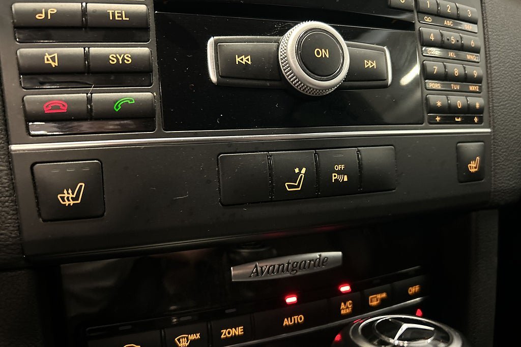 Vehicle Image 26
