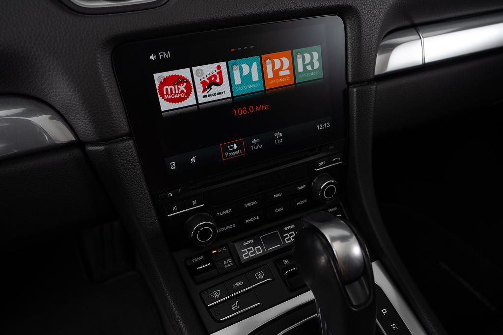 Vehicle Image 11