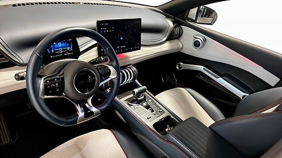 Vehicle Image 12