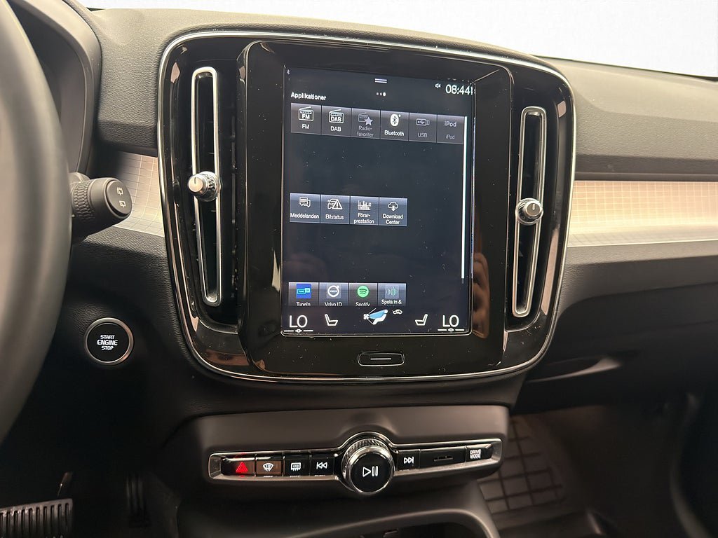 Vehicle Image 22