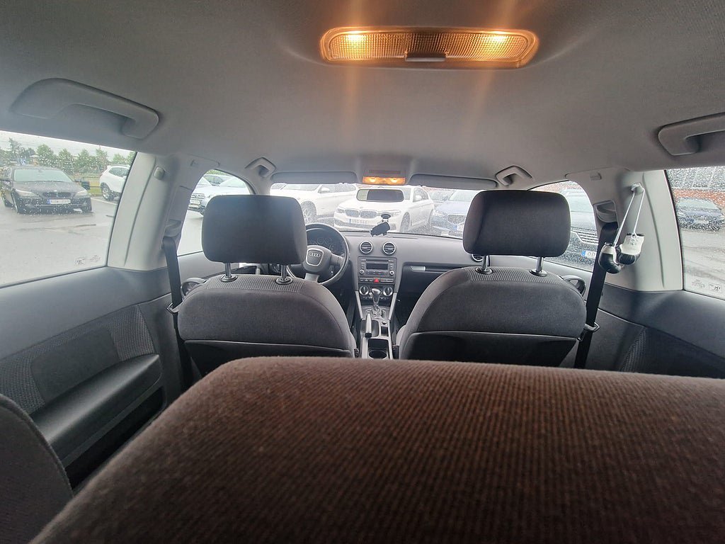 Vehicle Image 14