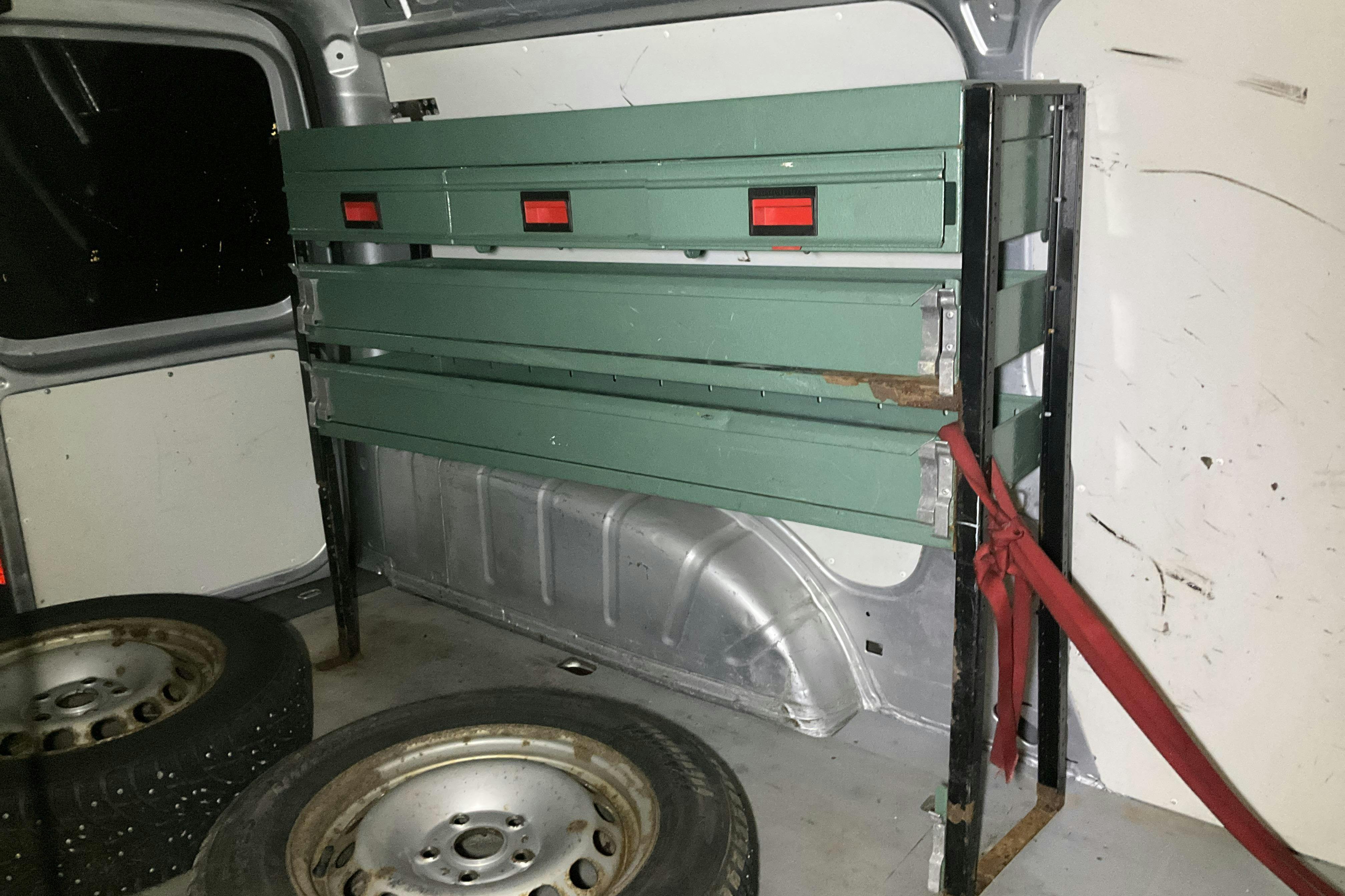 Vehicle Image 8
