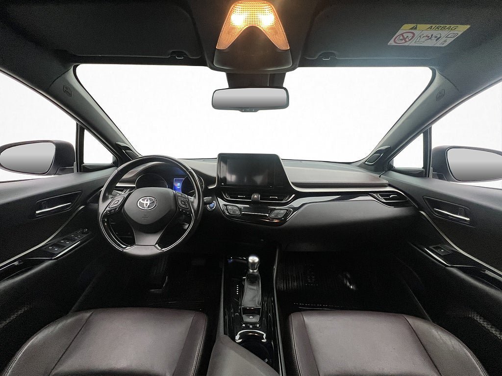 Vehicle Image 15