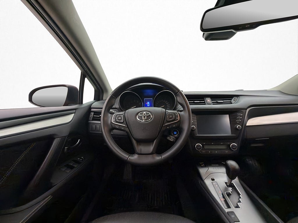 Vehicle Image 14