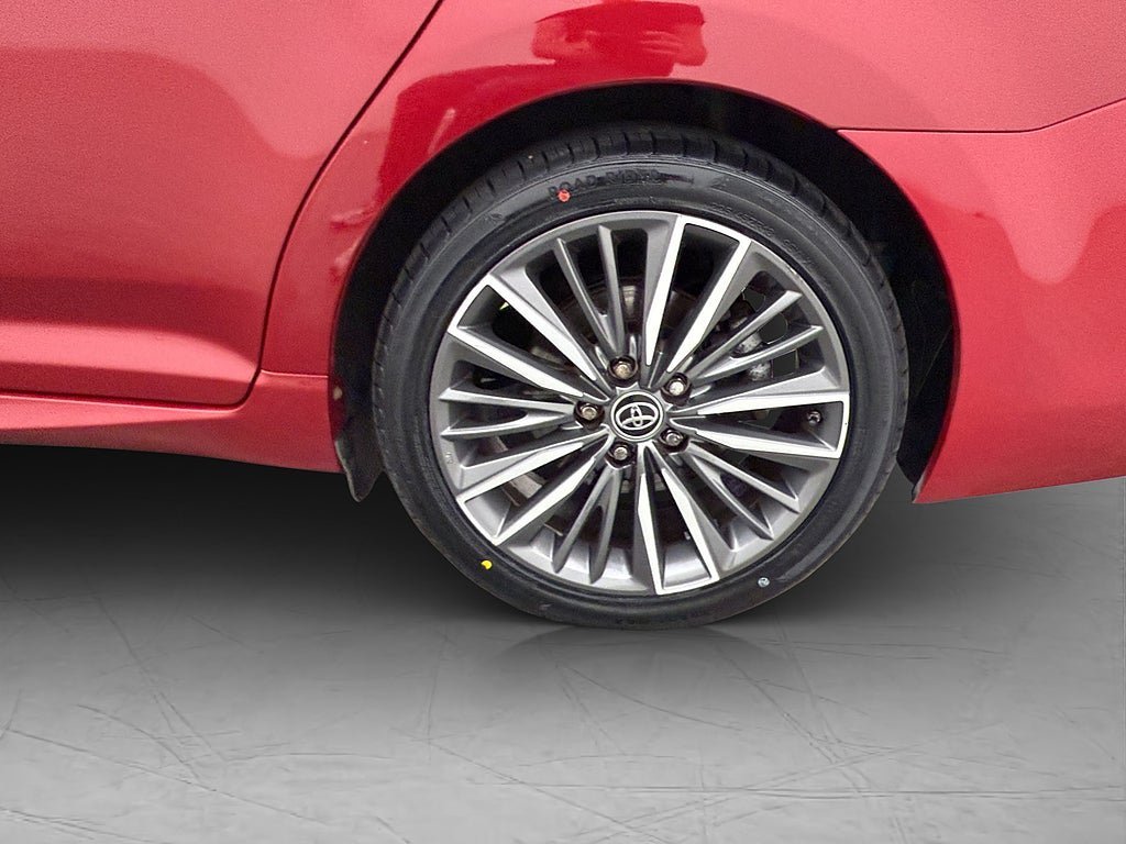 Vehicle Image 30