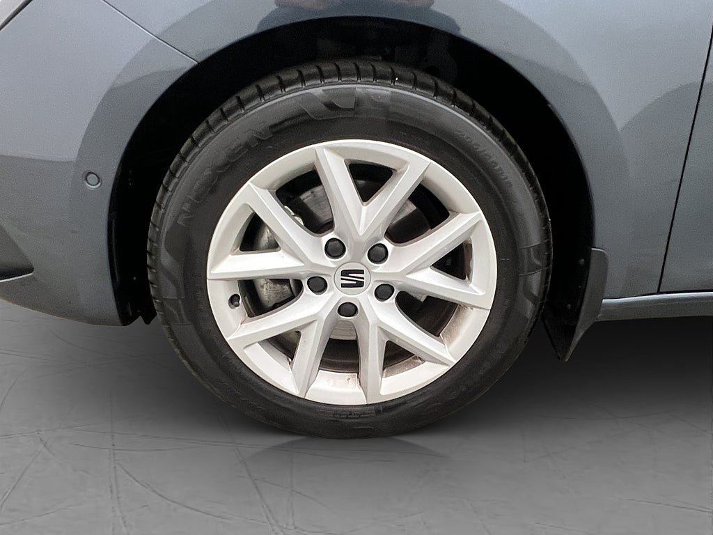 Vehicle Image 31