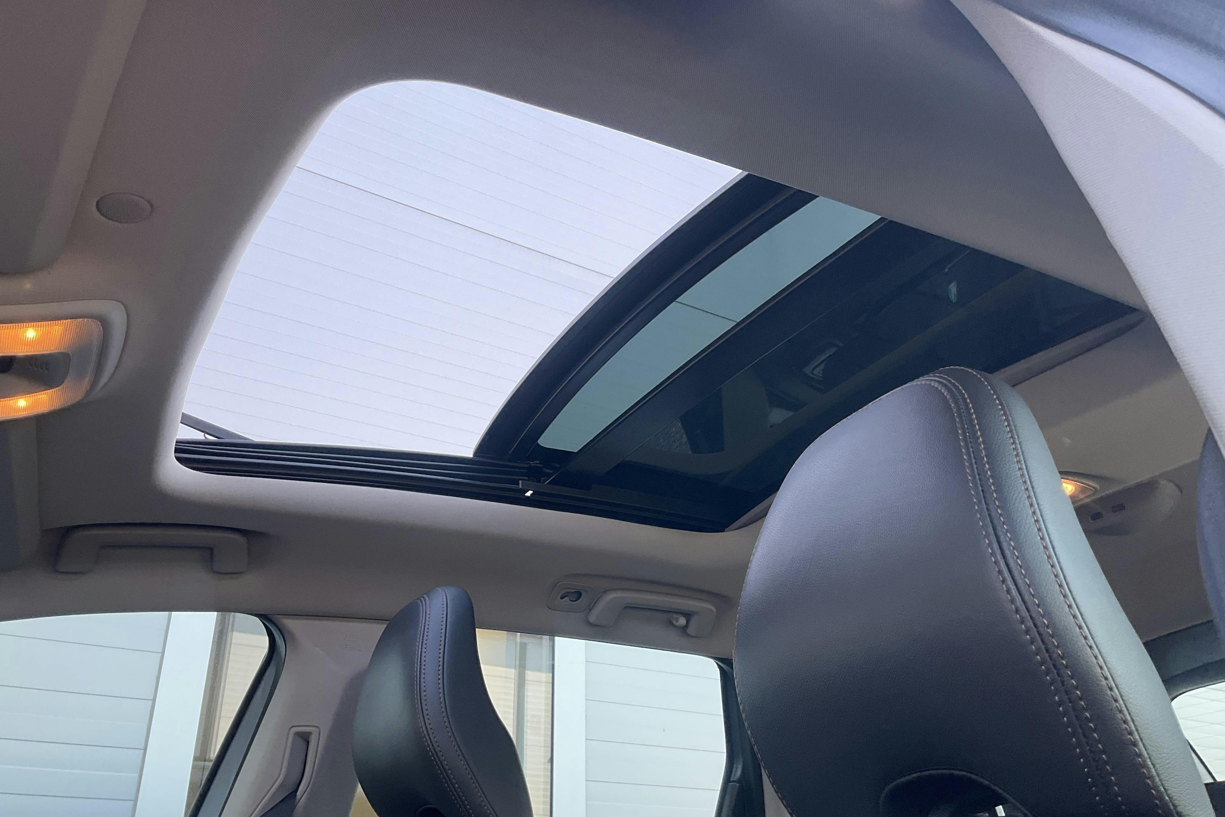 Vehicle Image 19