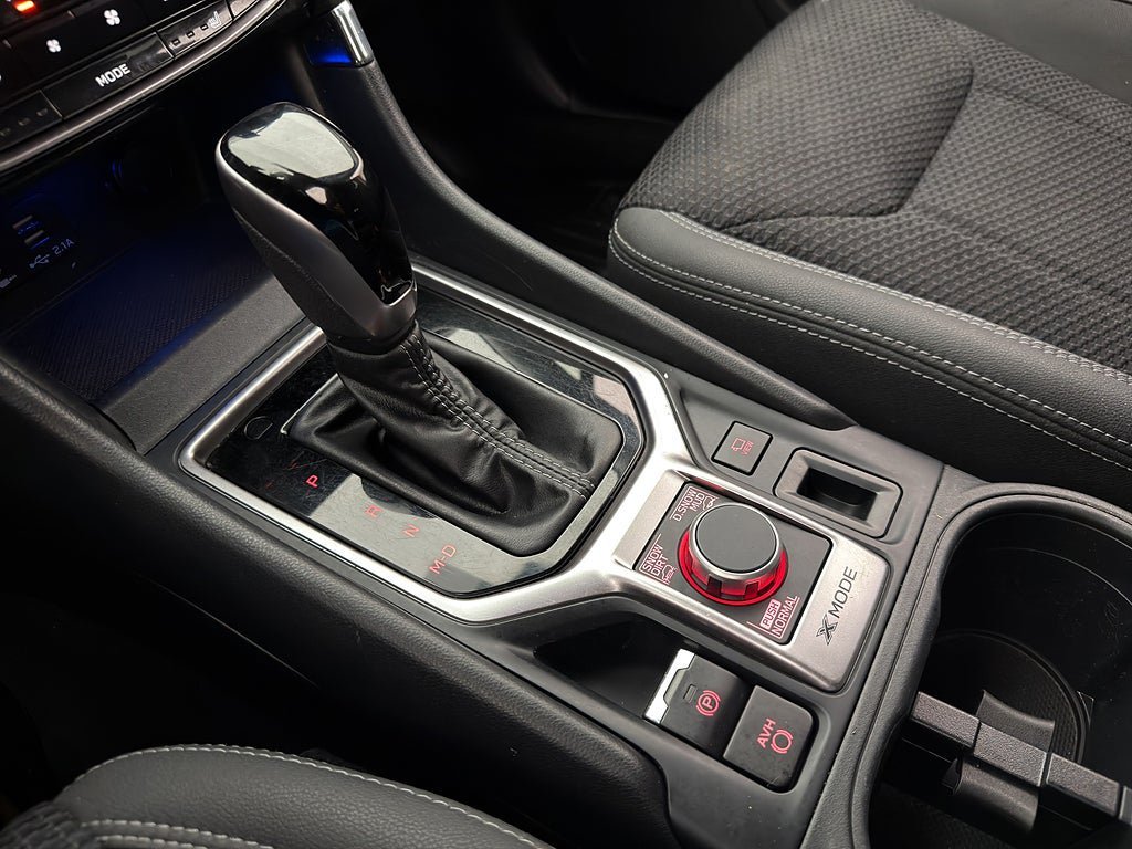 Vehicle Image 23