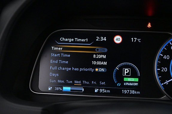 Vehicle Image 11