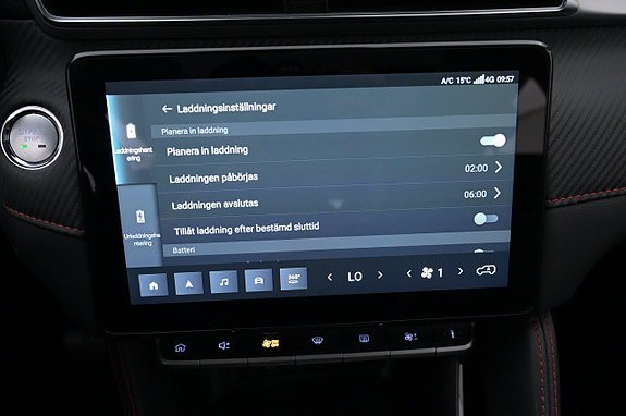 Vehicle Image 14