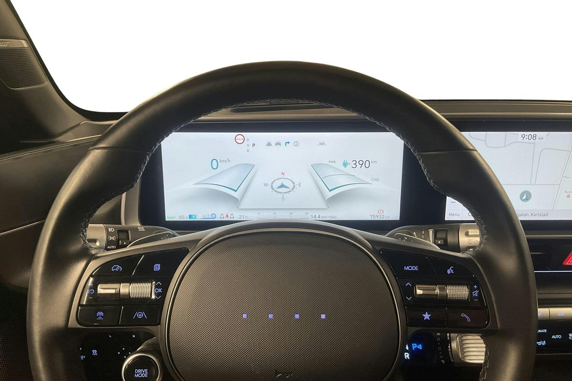 Vehicle Image 10