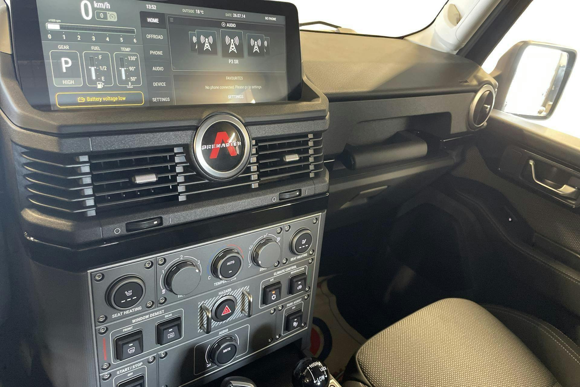 Vehicle Image 16