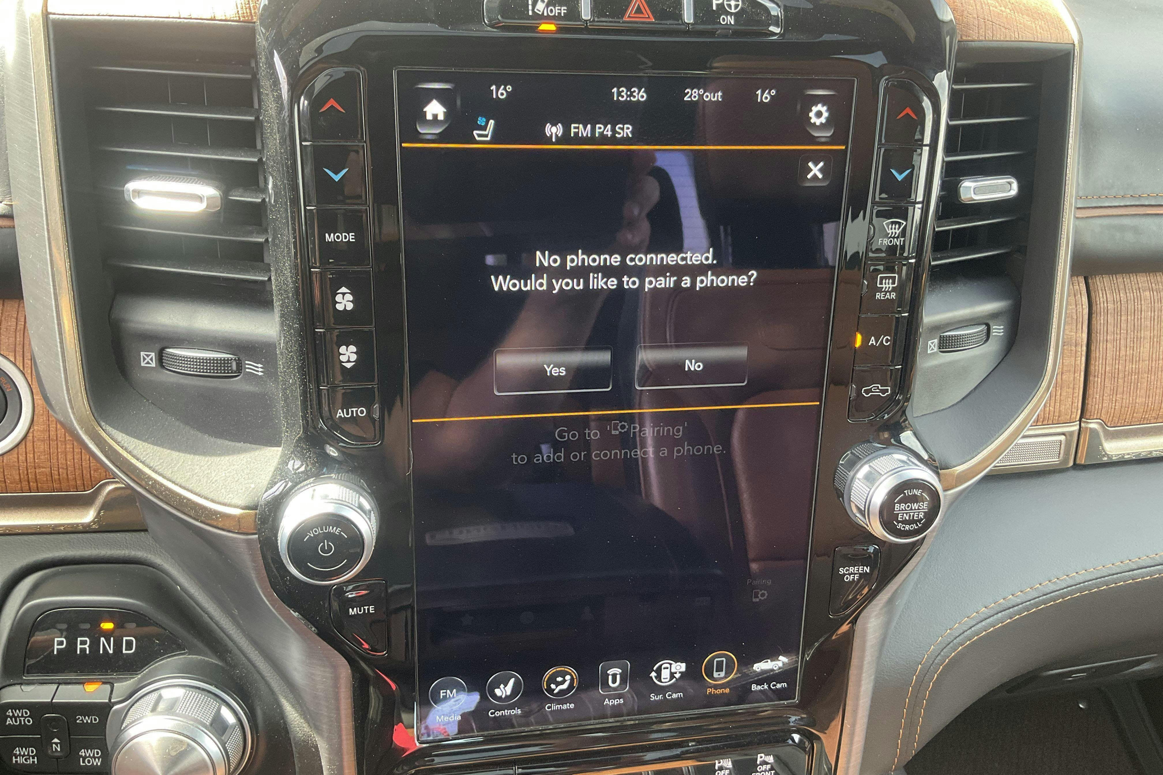 Vehicle Image 14