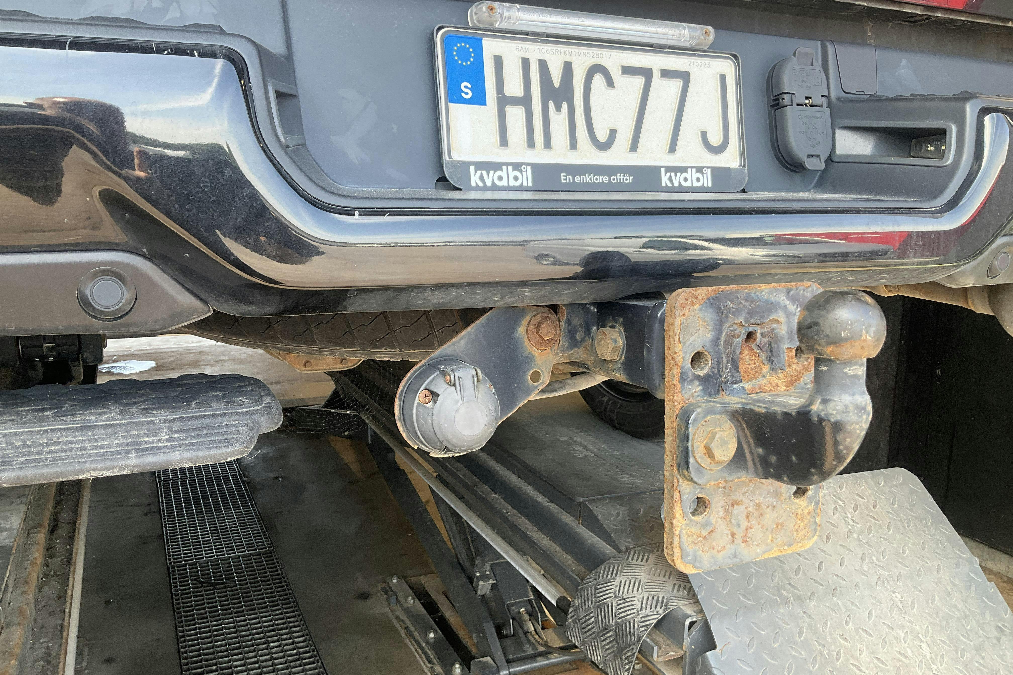 Vehicle Image 23