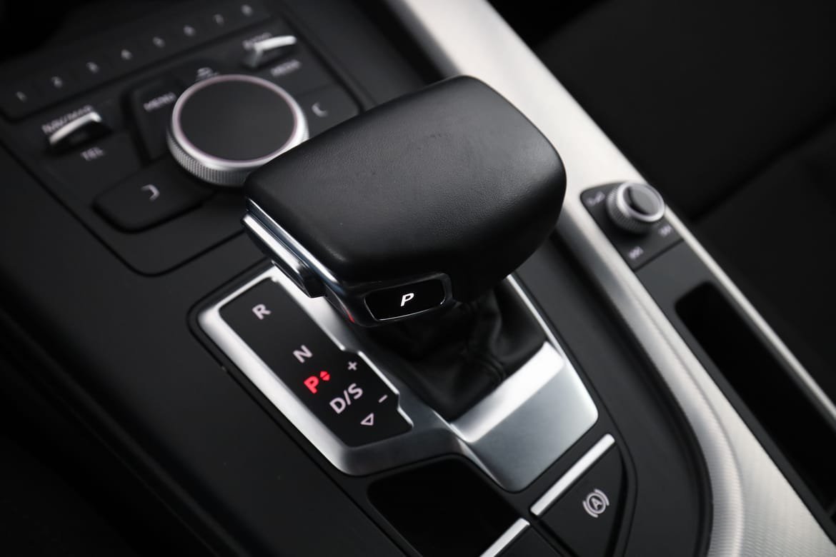 Vehicle Image 30