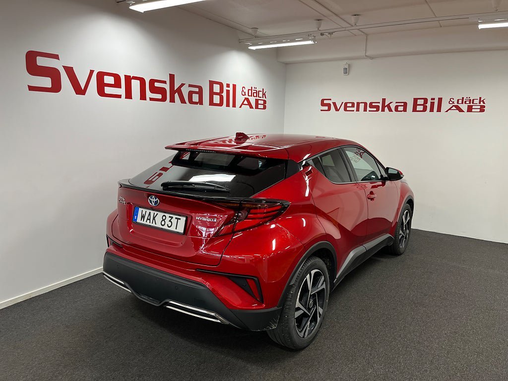 Vehicle Image 9