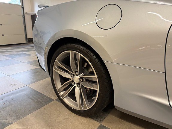 Vehicle Image 20