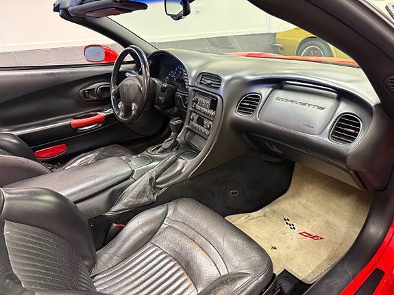Vehicle Image 31