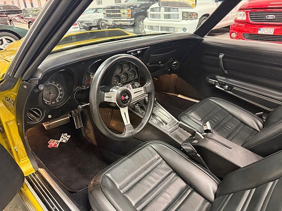 Vehicle Image 26