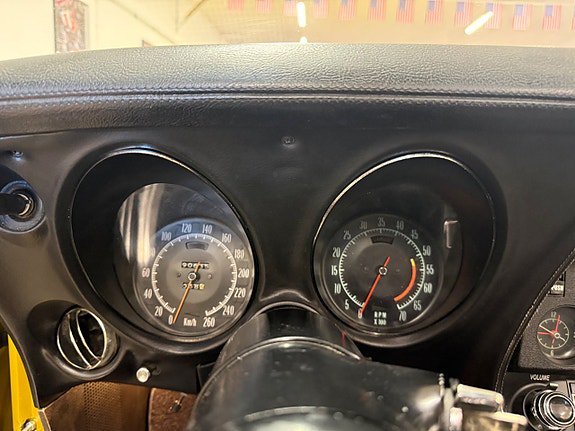 Vehicle Image 29