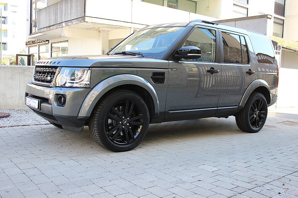 Vehicle Image 11