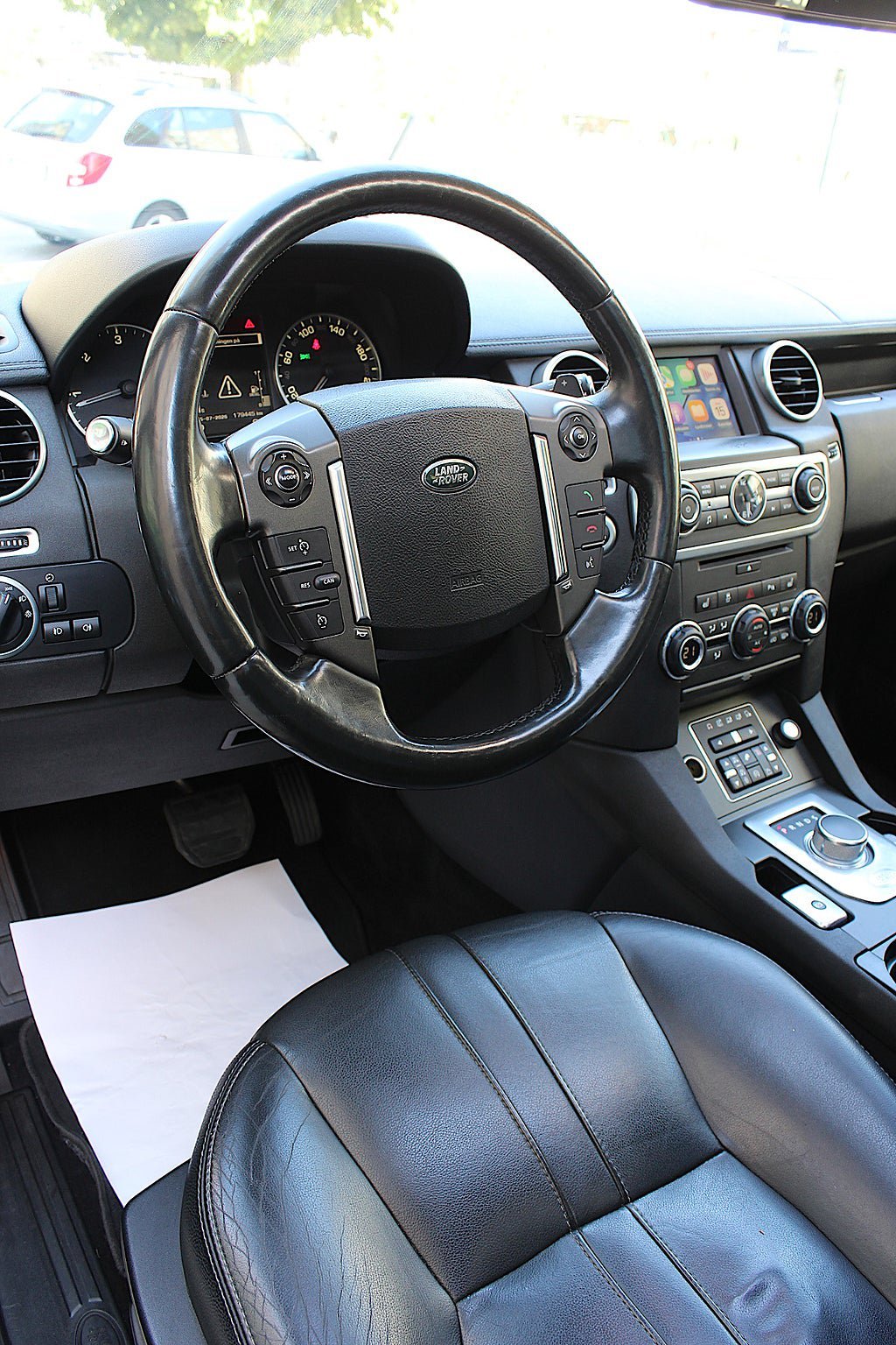 Vehicle Image 35