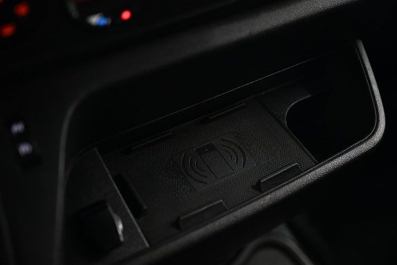 Vehicle Image 26
