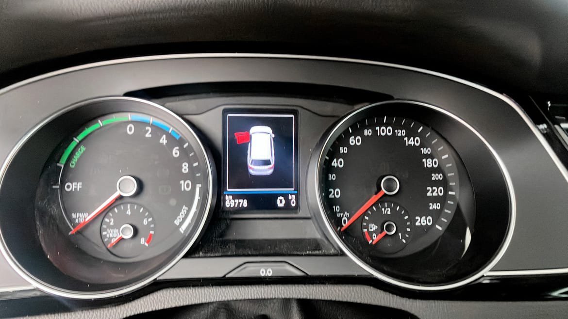 Vehicle Image 13