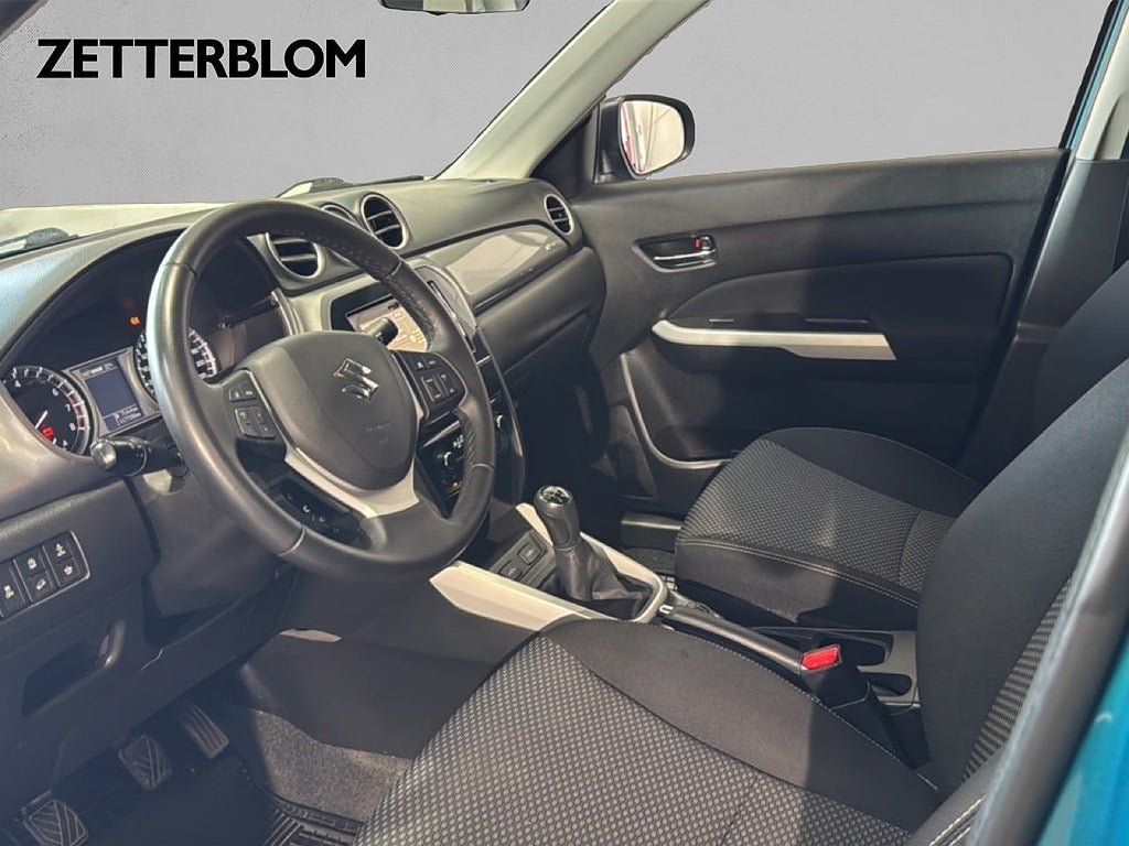 Vehicle Image 8