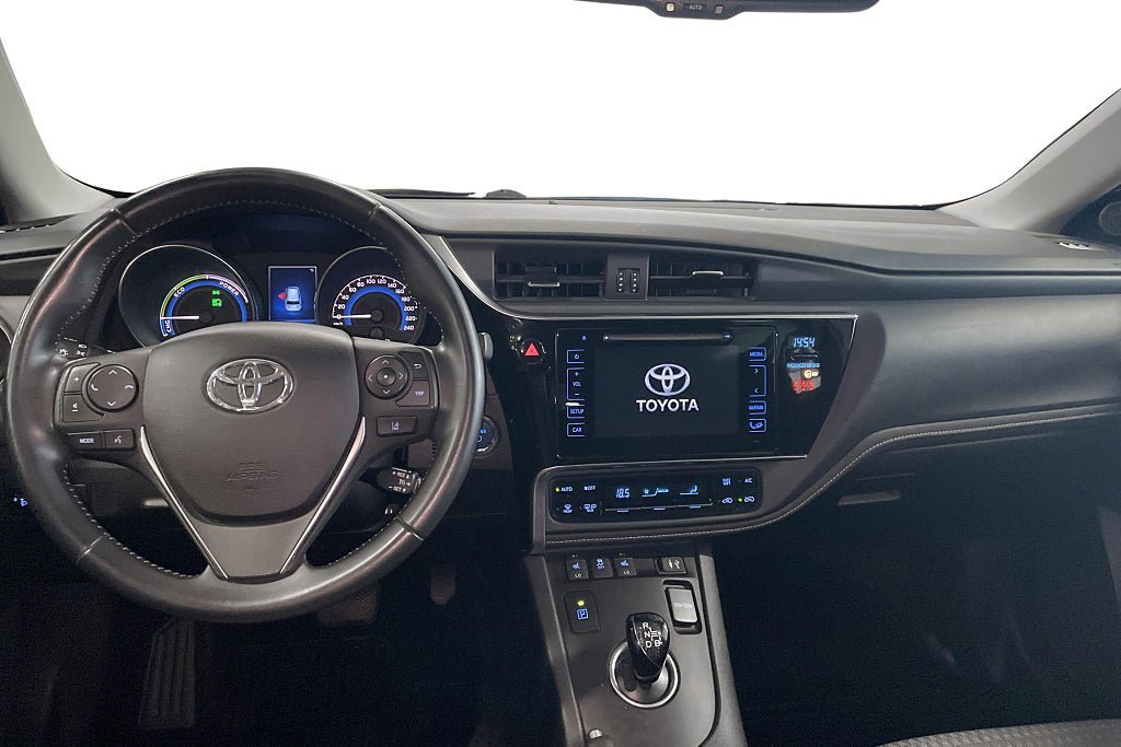 Vehicle Image 11