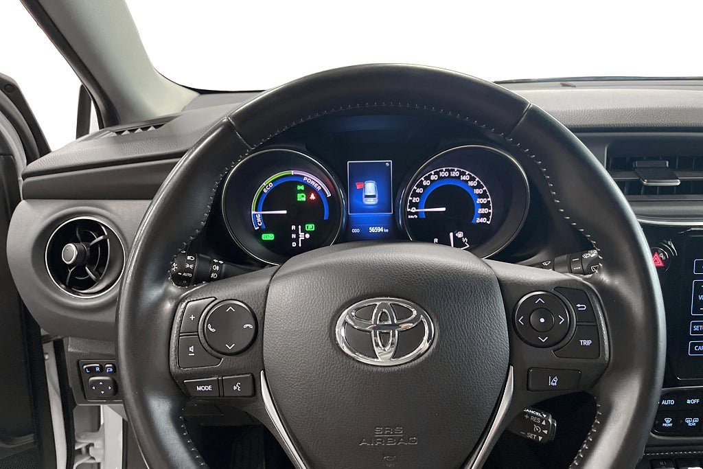 Vehicle Image 12
