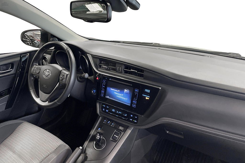 Vehicle Image 15