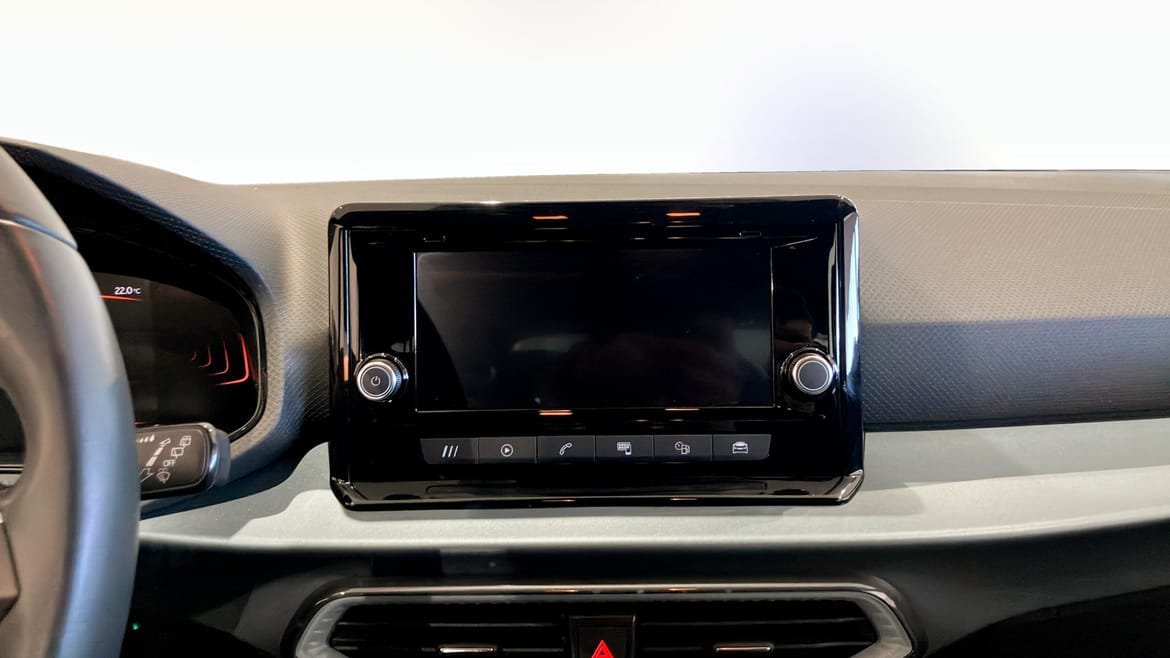 Vehicle Image 9