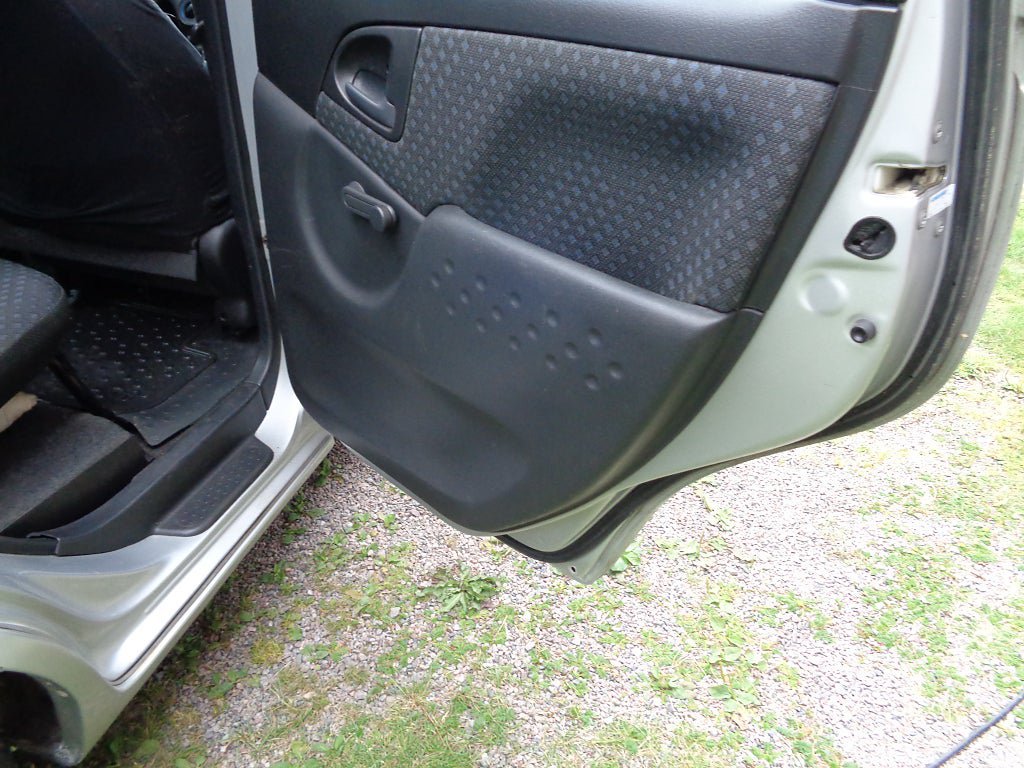 Vehicle Image 32