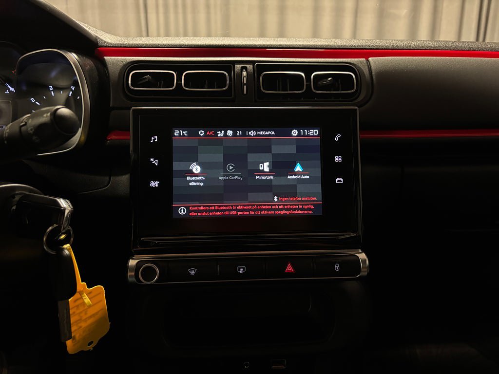 Vehicle Image 12