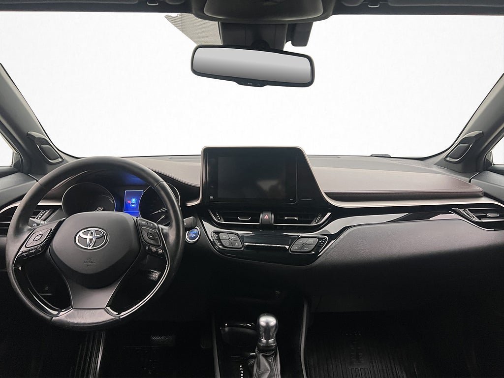 Vehicle Image 11