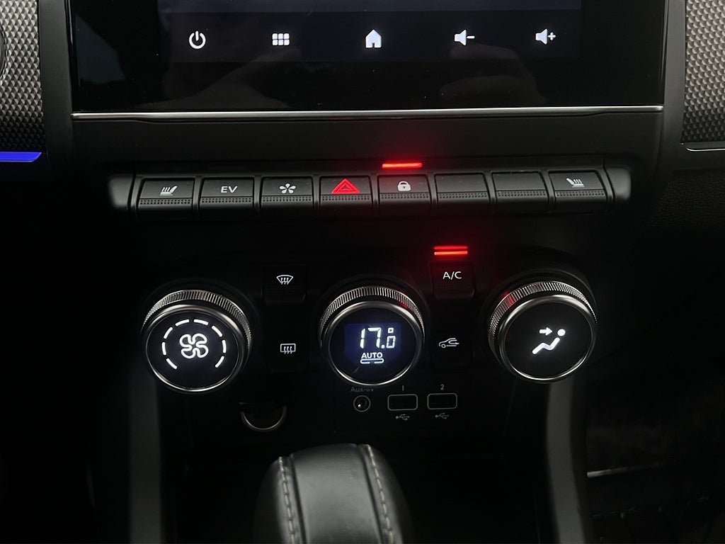Vehicle Image 23